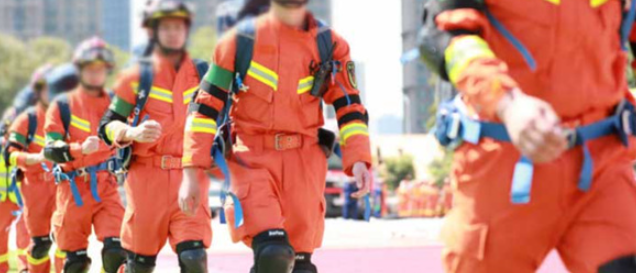 蚂蚁新村2026年2月28日答案:哪一项被誉为“维护社会发展和人类抗击危害不可或缺的职业”?