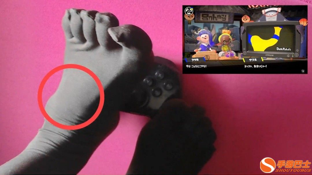 日本虚拟主播五年坚持用脚玩游戏 竟练成专门足部肌肉