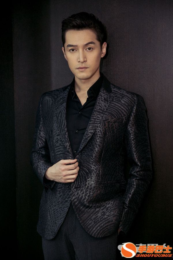 胡歌被曝感情不专 唐人影视：请立即道歉