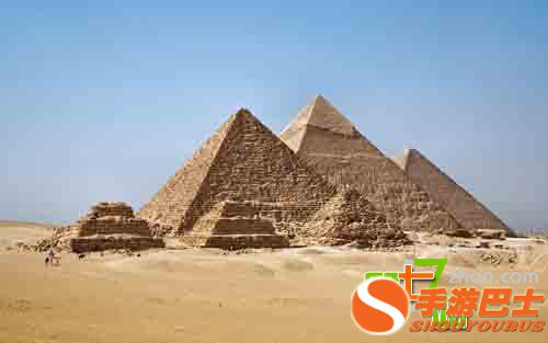 金字塔古墓惊现活人殉葬 尸骸全身覆盖宝石