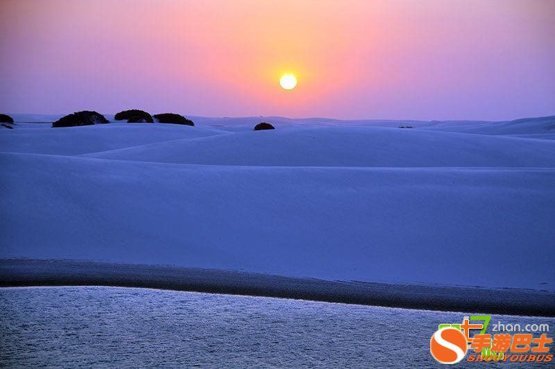 巴西神奇的沙地绿洲：一年四季景色不断变幻