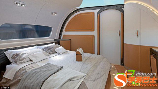 世界第一台全景天窗飞机 抬头就能仰望星空