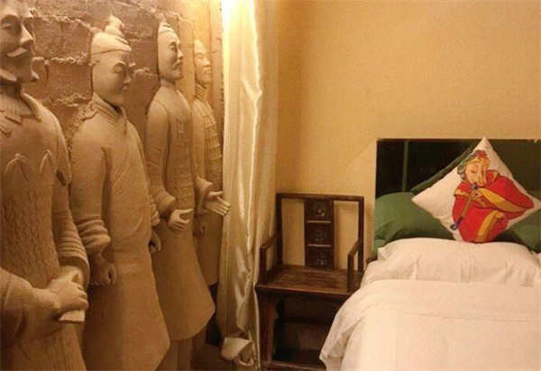 兵马俑酒店有人付钱不住看看就走