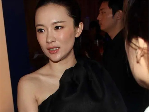 电影宣传三件套被网友破解